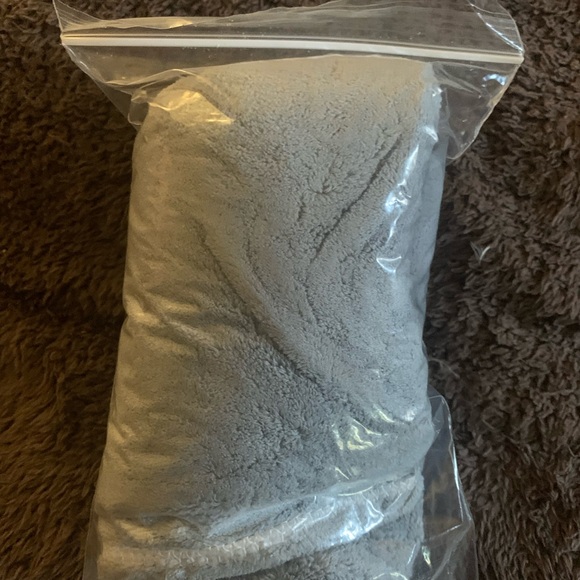 New YFong Hair Towel …Purple, Gray & White never been used .,no box pack of 3 - Picture 3 of 5